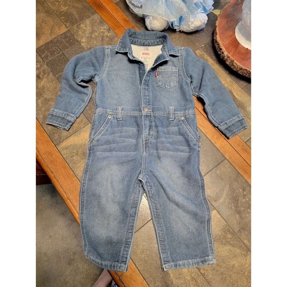 Levis this rare
